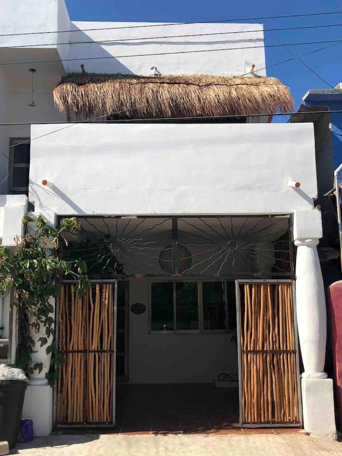 Kay Apartments Isla Mujeres Extérieur photo