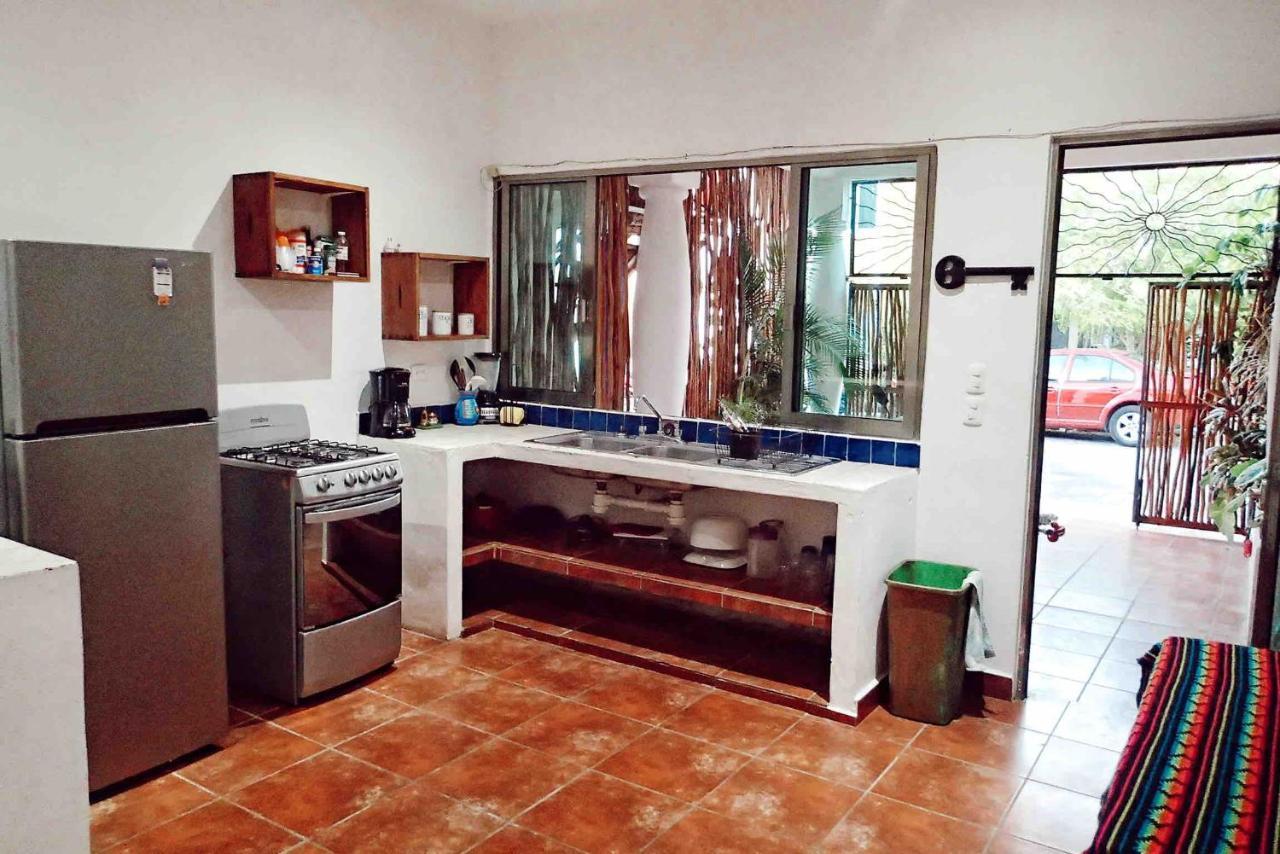 Kay Apartments Isla Mujeres Extérieur photo