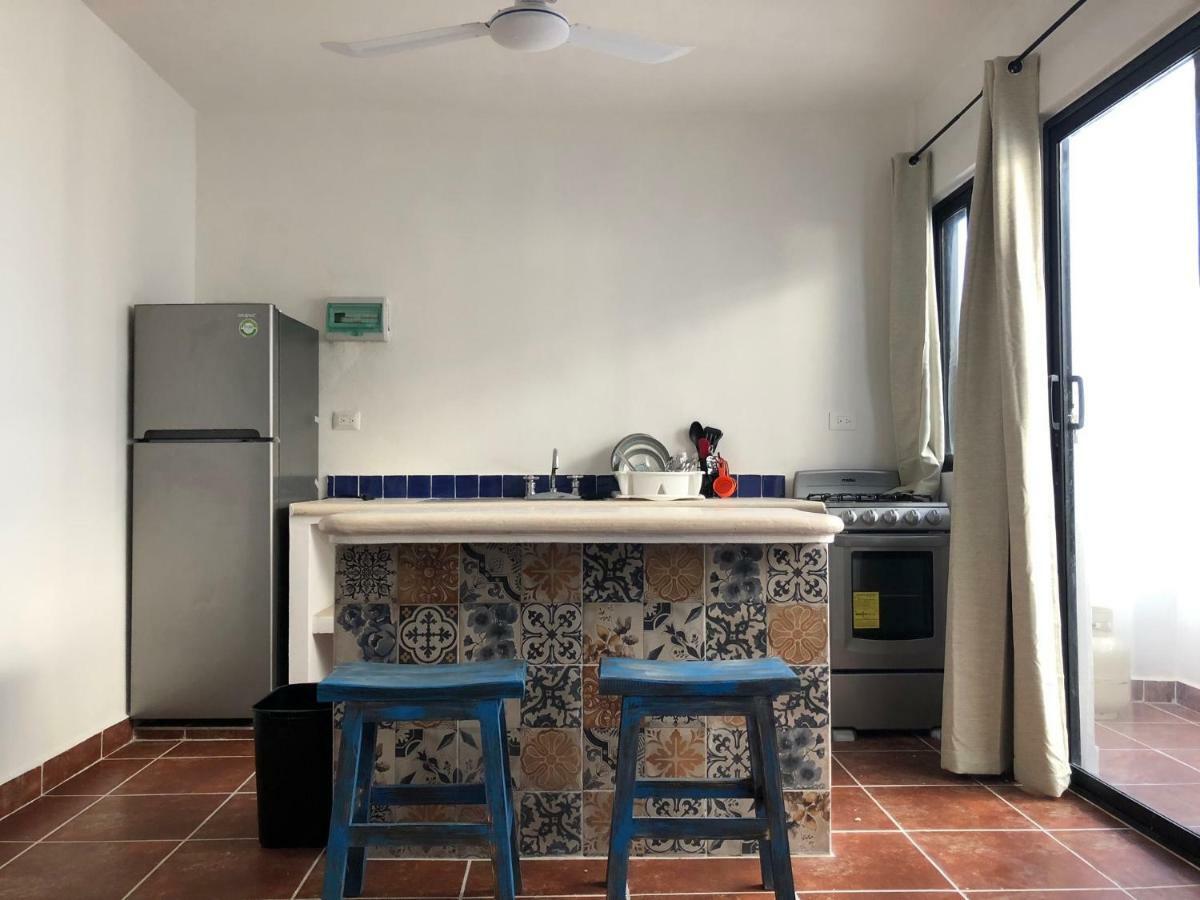 Kay Apartments Isla Mujeres Extérieur photo